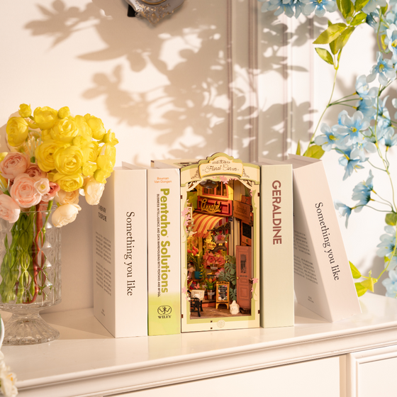 Floral Corner DIY Book Nook 3D Wooden Puzzle
